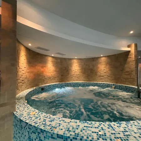 Club218 The Sunset - Wellness דירה *